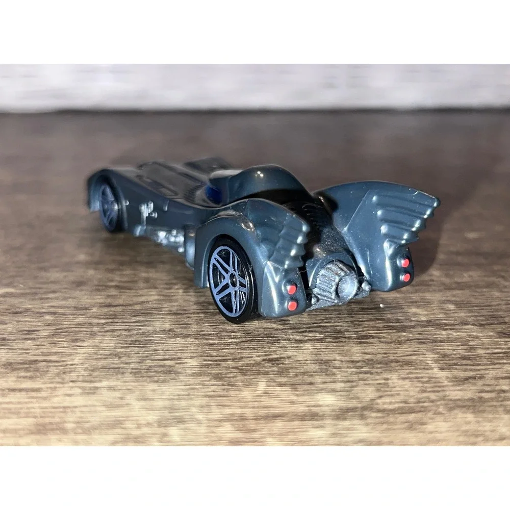 Hot Wheels Batman Batmobile Michael Keaton (1989) Gray‎ Loose Diecast 2015